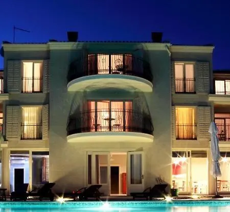 Stefanija Small Boutique Hotel&restaurant 4*