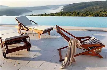 Hotel Stefanija Small Boutique Hotel&restaurant 4*