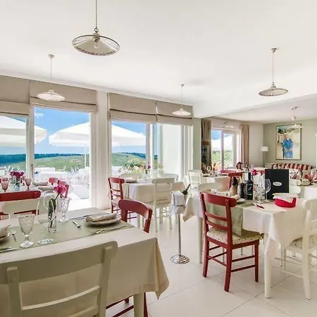 Stefanija Small Boutique Hotel&restaurant Hotel