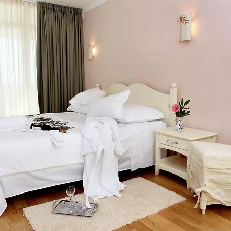 Stefanija Small Boutique Hotel&restaurant Hotel
