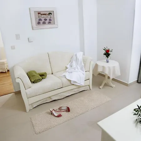 Hotel Stefanija Small Boutique Hotel&restaurant 4*