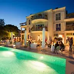 Stefanija Small Boutique Hotel&restaurant 4*