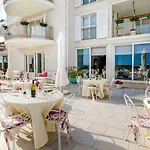 Stefanija Small Boutique Hotel&restaurant 4*